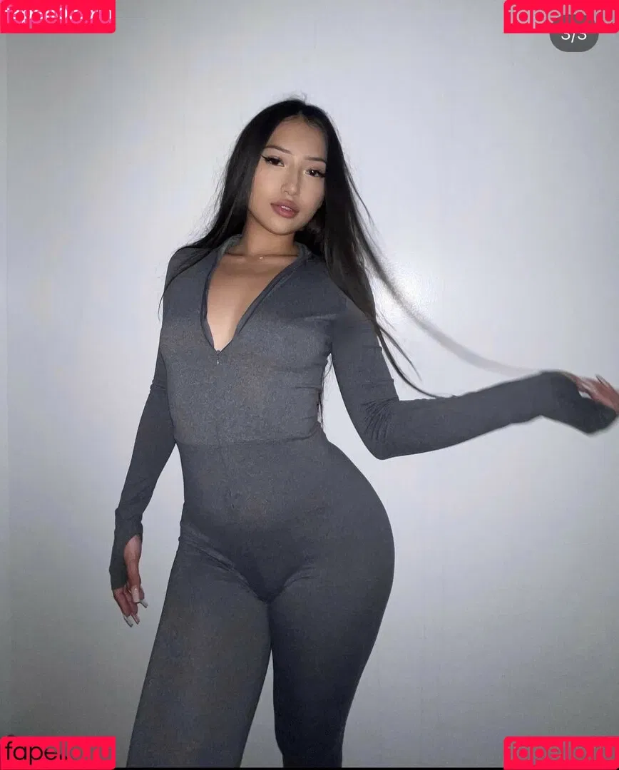 saikyoumari Onlyfans Photo Gallery 