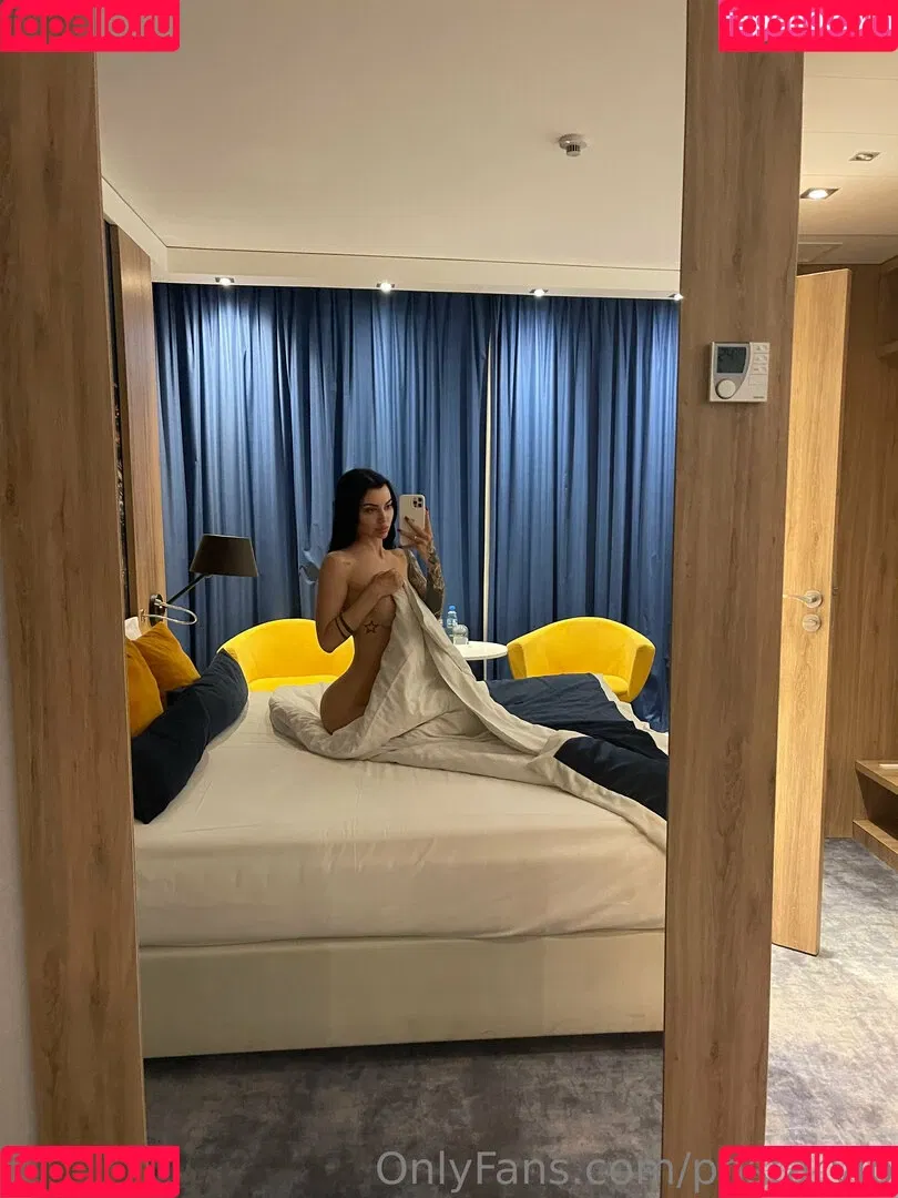 unholy.mary Onlyfans Photo Gallery 