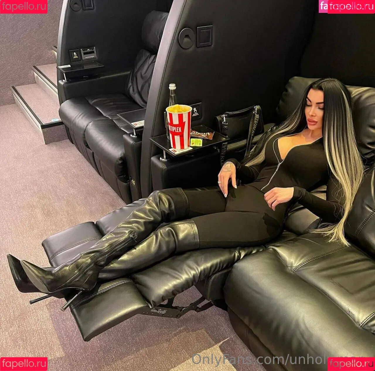 unholy.mary Onlyfans Photo Gallery 