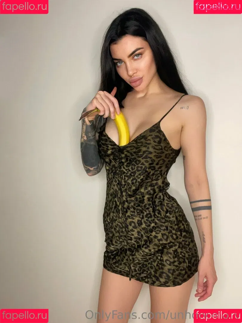 unholy.mary Onlyfans Photo Gallery 