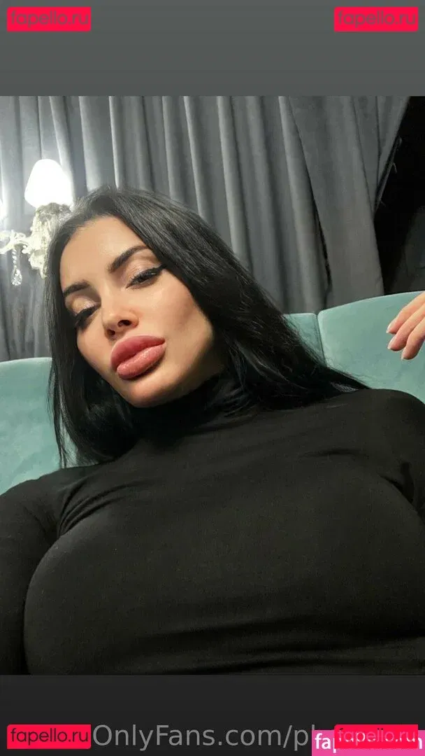 unholy.mary Onlyfans Photo Gallery 