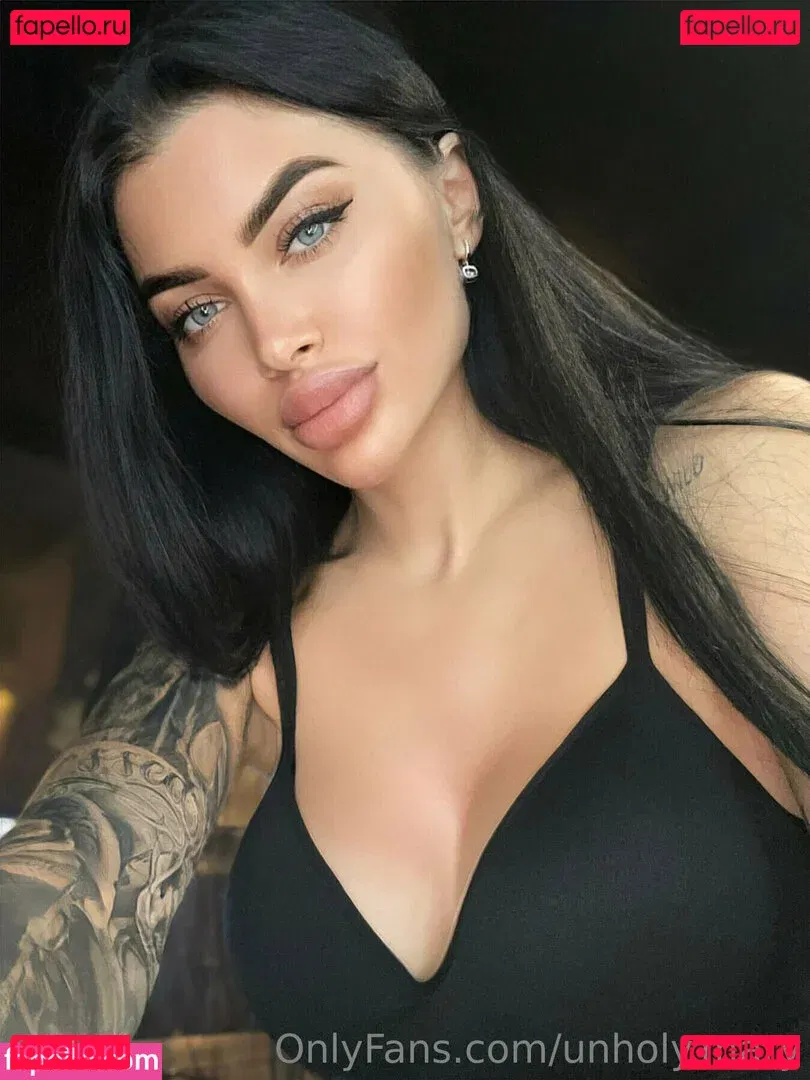 unholy.mary Onlyfans Photo Gallery 