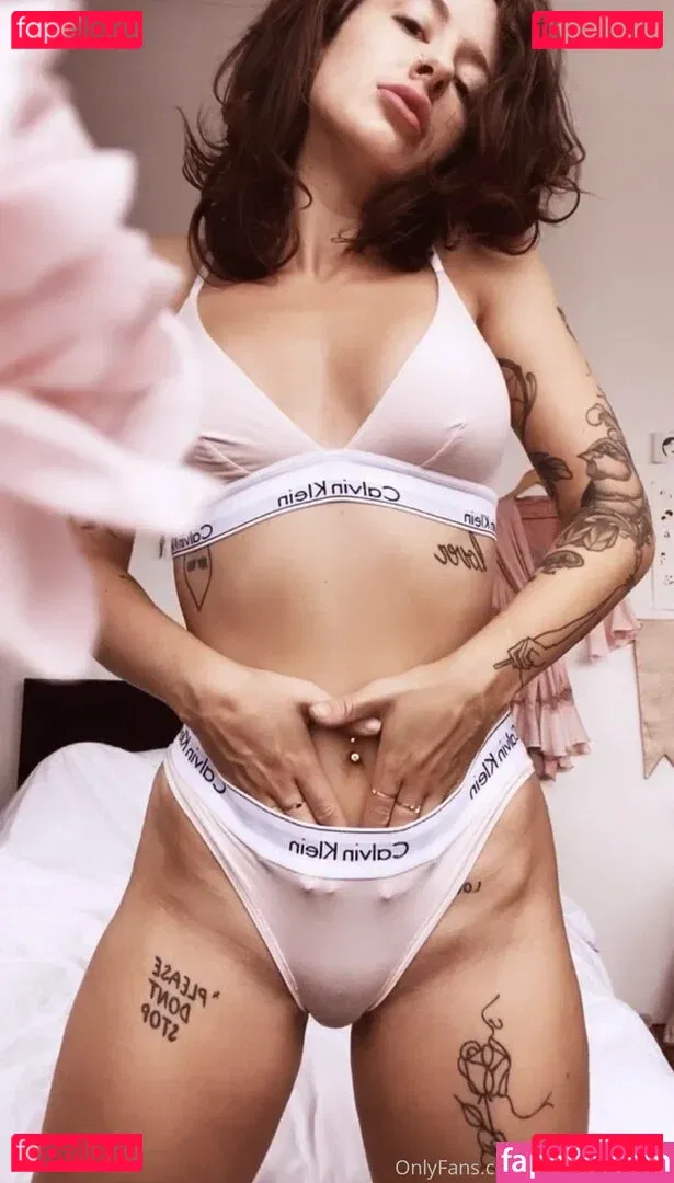 diaryforlovers Onlyfans Photo Gallery 