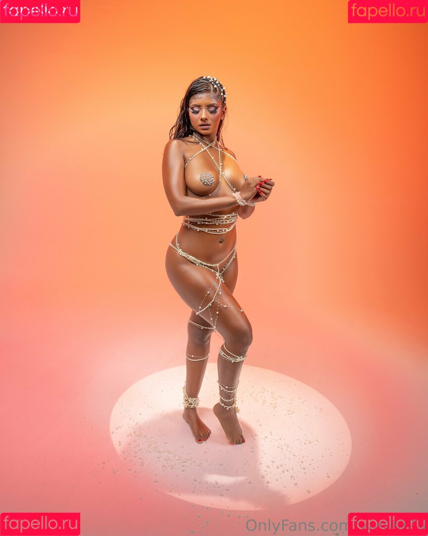 fenna_ad Onlyfans Photo Gallery 