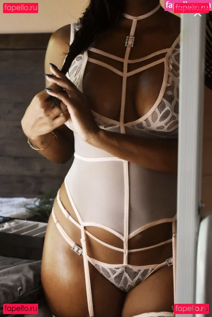 fenna_ad Onlyfans Photo Gallery 