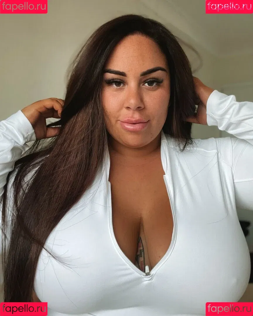 Antonia Waerea-Adams Onlyfans Photo Gallery 
