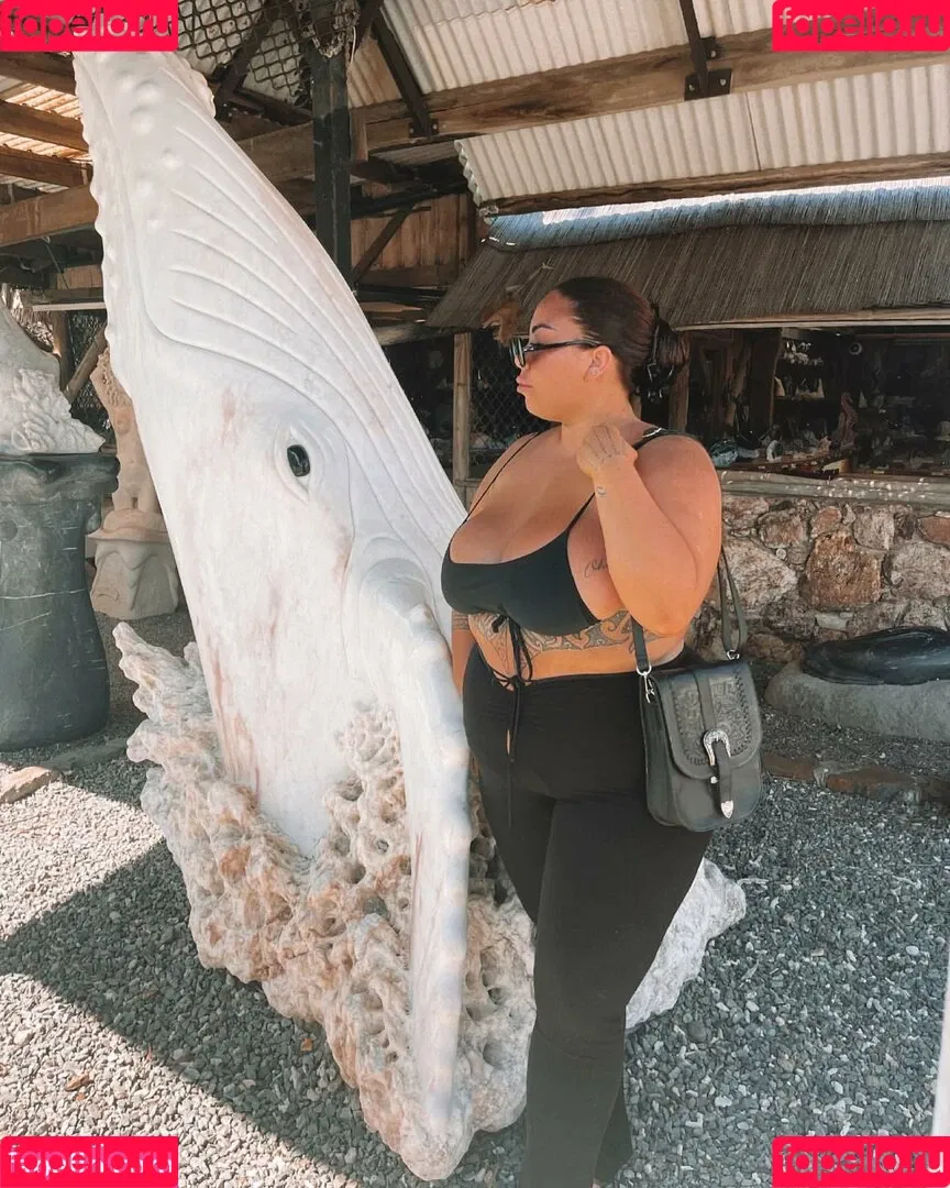 Antonia Waerea-Adams Onlyfans Photo Gallery 