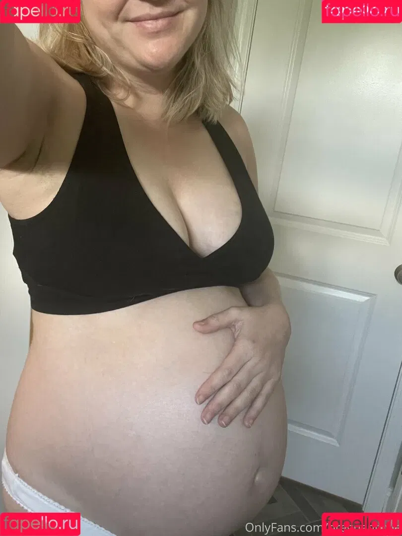 hotmomevie Onlyfans Photo Gallery 