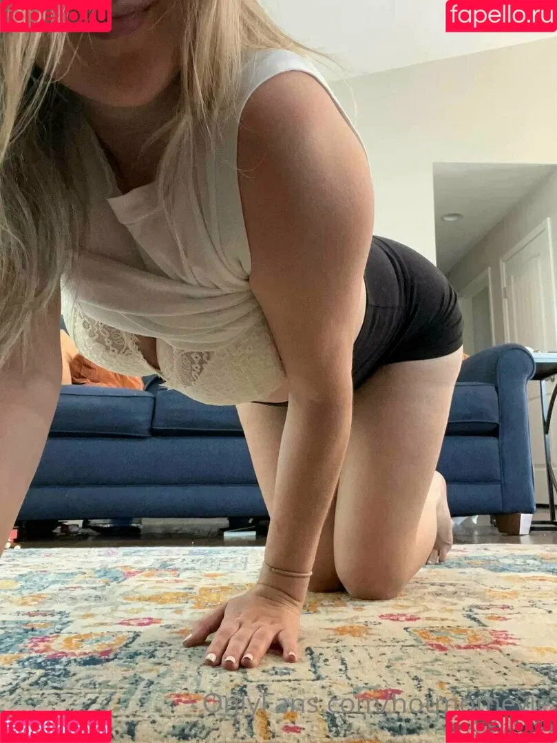 hotmomevie Onlyfans Photo Gallery 