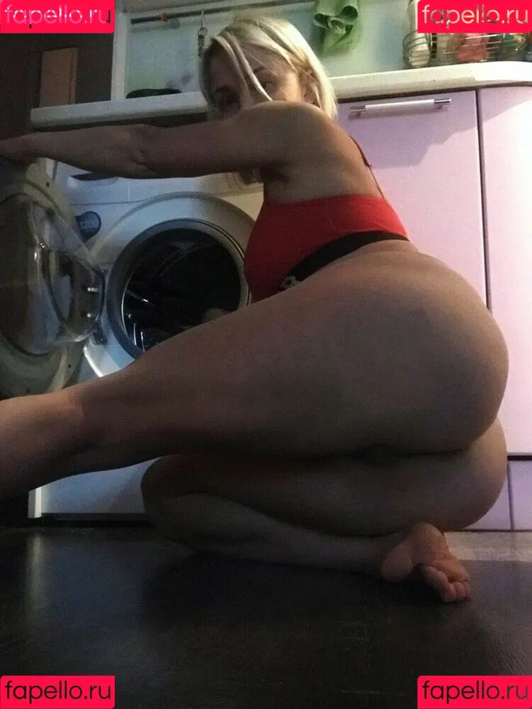 Tomskaya Lubov Onlyfans Photo Gallery 