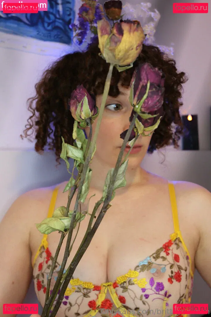 brittanysimon Onlyfans Photo Gallery 