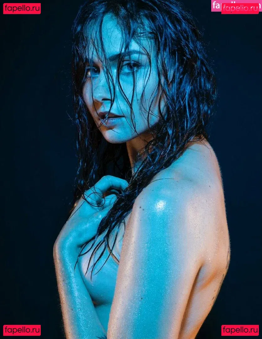 hales Onlyfans Photo Gallery 