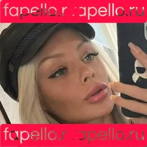 lolaellemodel Onlyfans Photo Gallery 