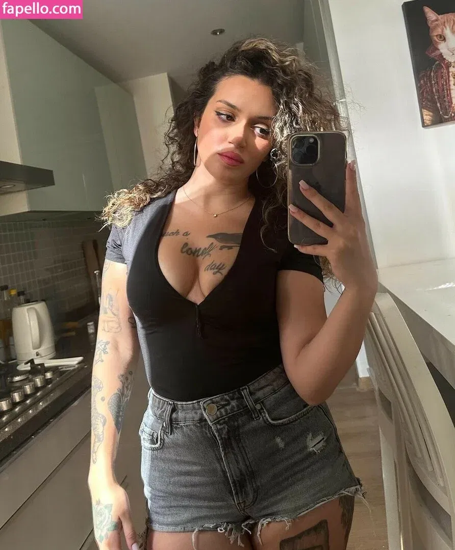 Cansup Onlyfans Photo Gallery 