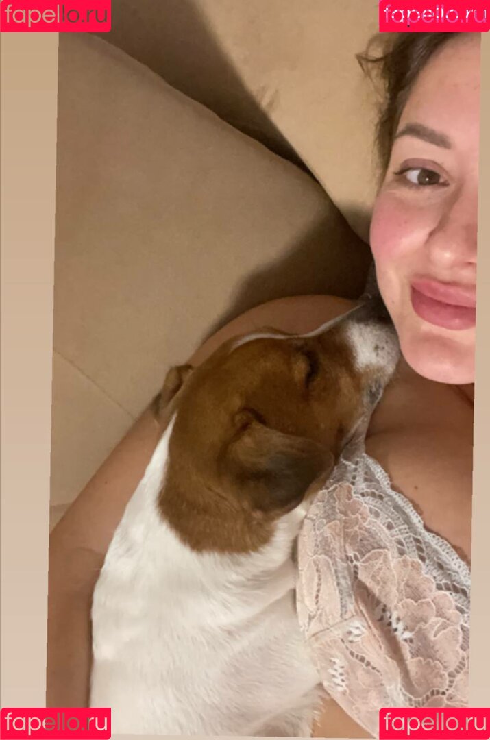 m.darya1208 Onlyfans Photo Gallery 