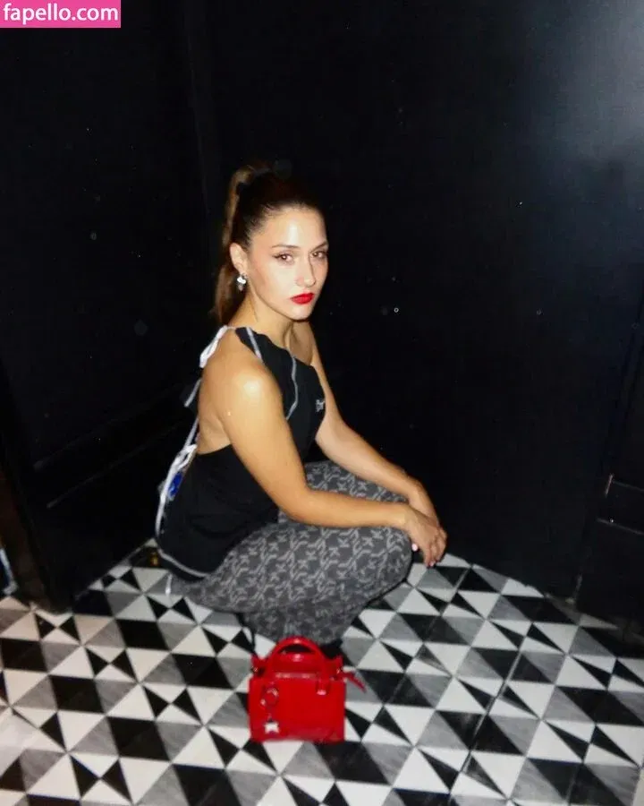 Sabela OT Onlyfans Photo Gallery 