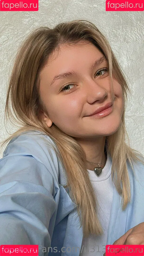 pervokursnica Onlyfans Photo Gallery 