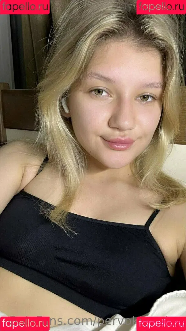 pervokursnica Onlyfans Photo Gallery 