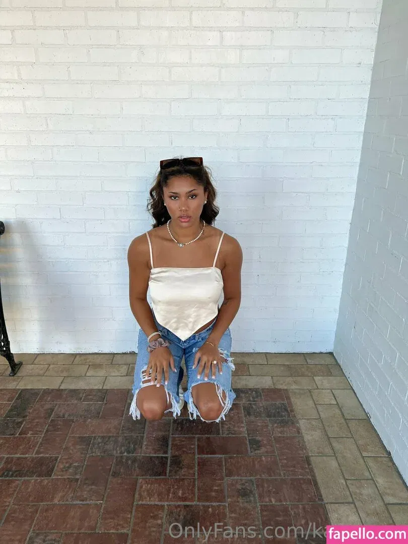 katieswrd Onlyfans Photo Gallery 