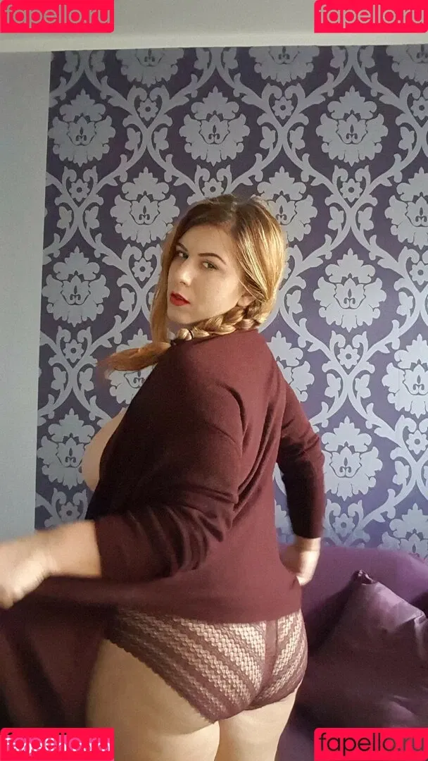 London Andrews Onlyfans Photo Gallery 