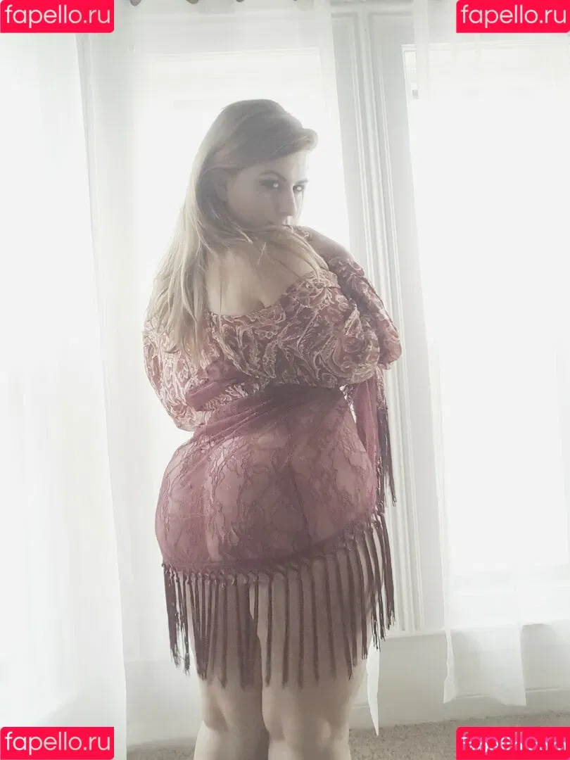 London Andrews Onlyfans Photo Gallery 