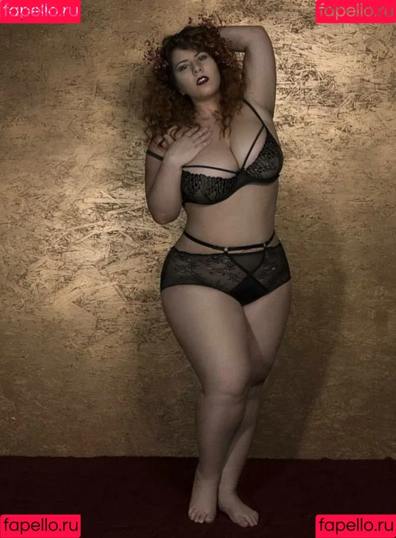 London Andrews Onlyfans Photo Gallery 