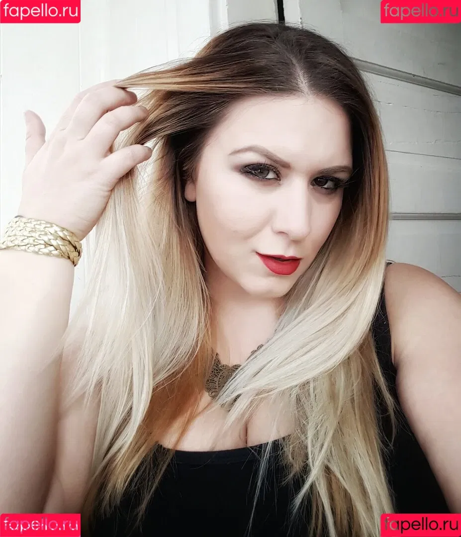 London Andrews Onlyfans Photo Gallery 
