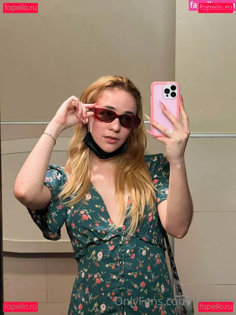 eroharu Onlyfans Photo Gallery 