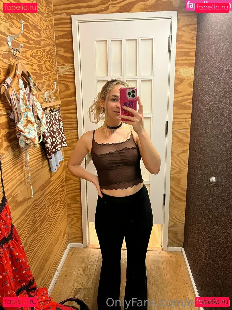 eroharu Onlyfans Photo Gallery 