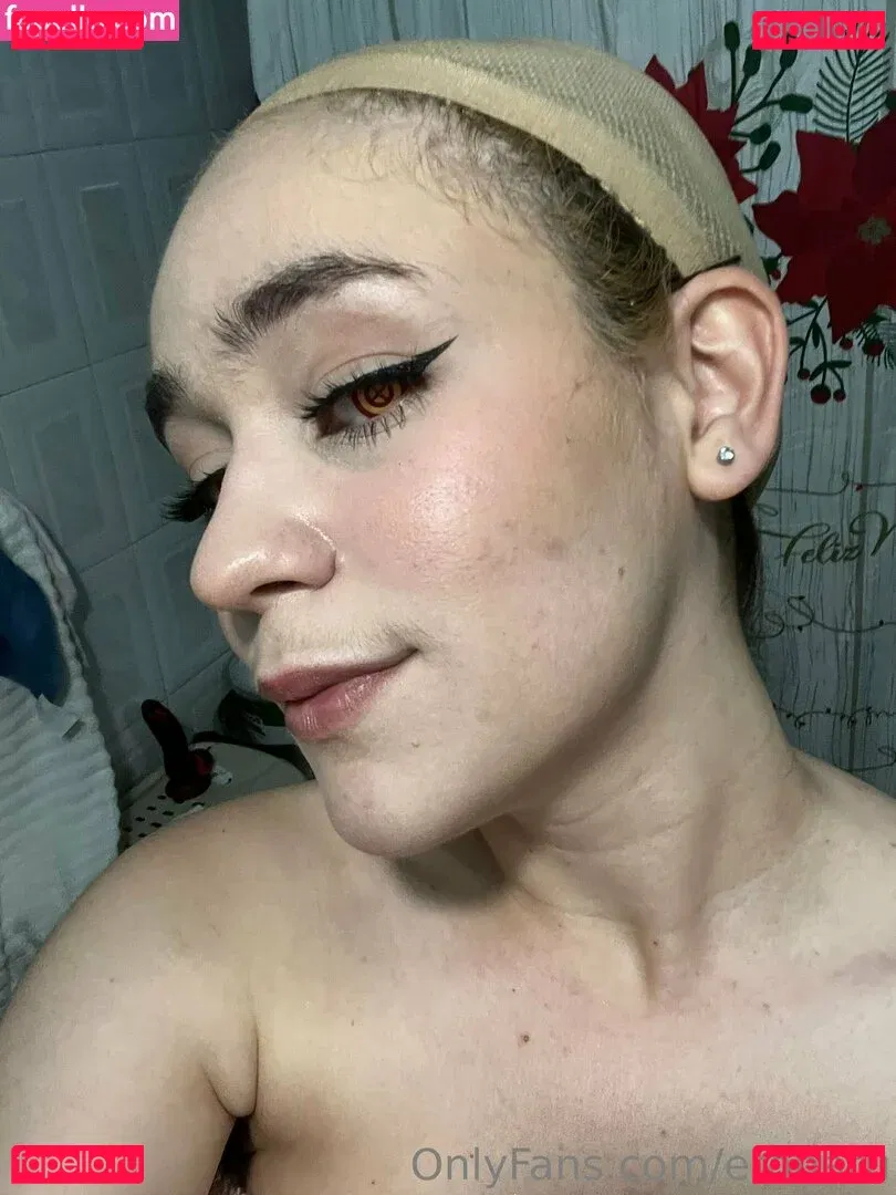 eroharu Onlyfans Photo Gallery 