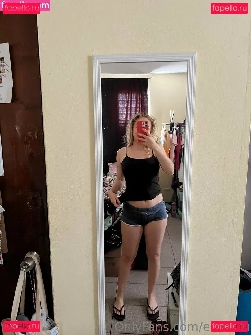 eroharu Onlyfans Photo Gallery 