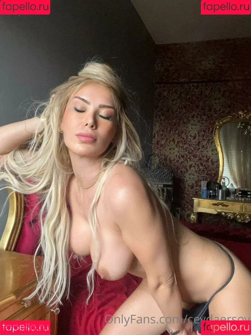 Ceyda Ersoy Onlyfans Photo Gallery 