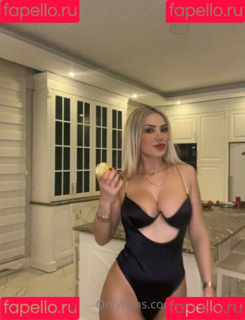 Ceyda Ersoy Onlyfans Photo Gallery 