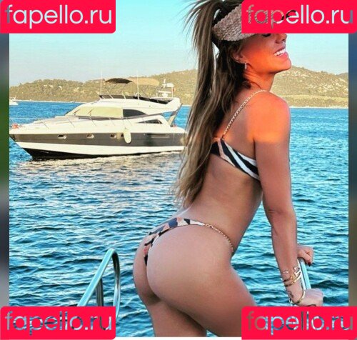 Ceyda Ersoy Onlyfans Photo Gallery 