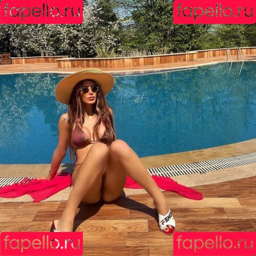 Ceyda Ersoy Onlyfans Photo Gallery 