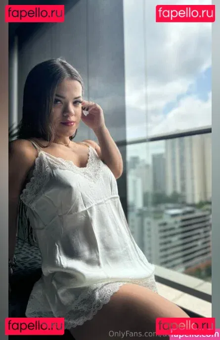 Vithoria Papel Onlyfans Photo Gallery 
