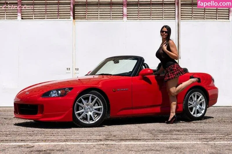 Eimeo Onlyfans Photo Gallery 