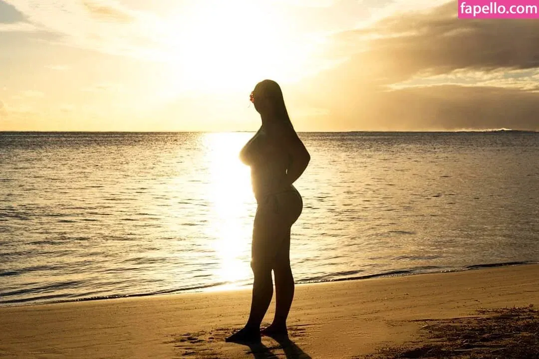 Eimeo Onlyfans Photo Gallery 