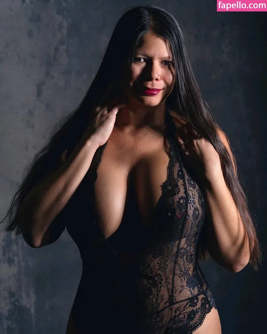 Eimeo Onlyfans Photo Gallery 