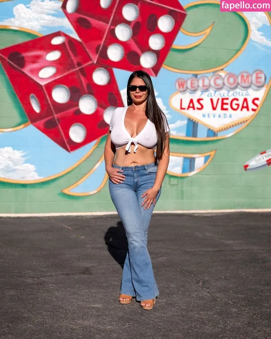 Eimeo Onlyfans Photo Gallery 