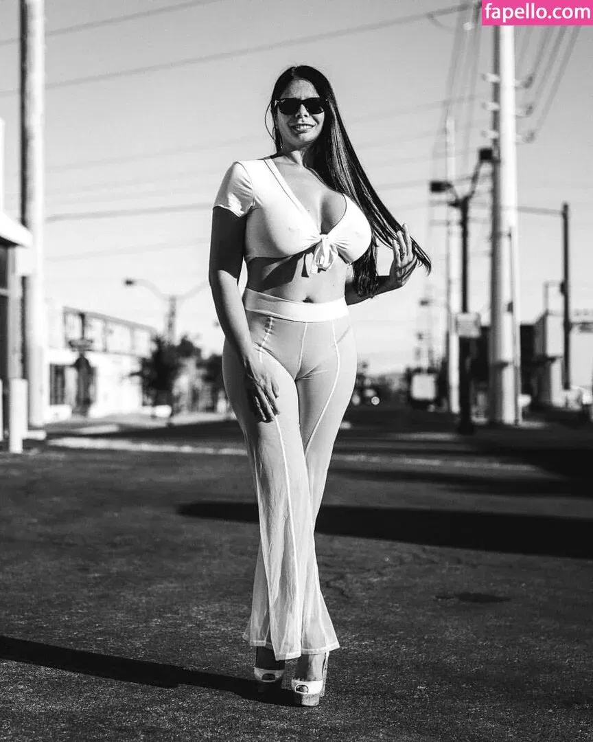 Eimeo Onlyfans Photo Gallery 