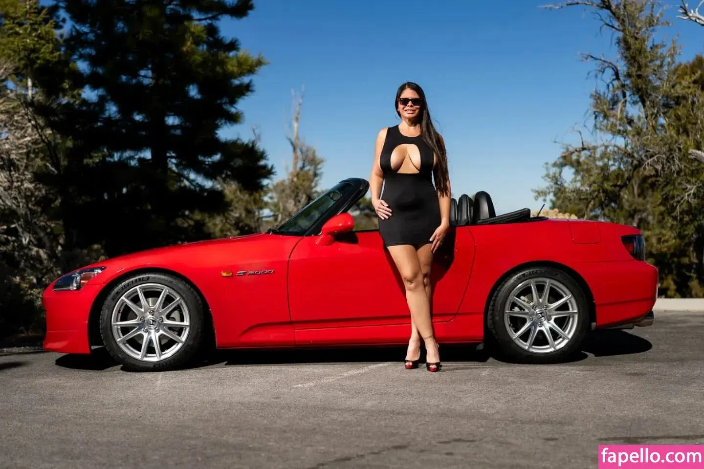 Eimeo Onlyfans Photo Gallery 