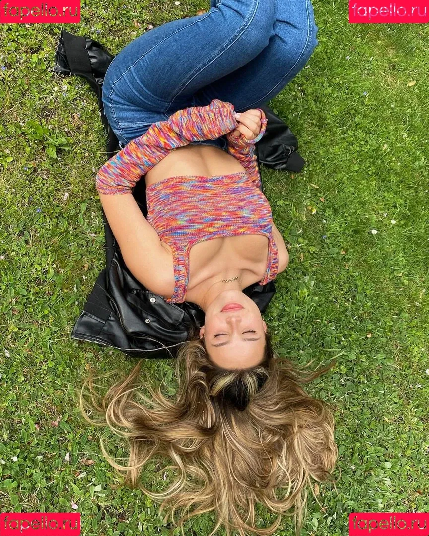Kiana Stadler Onlyfans Photo Gallery 