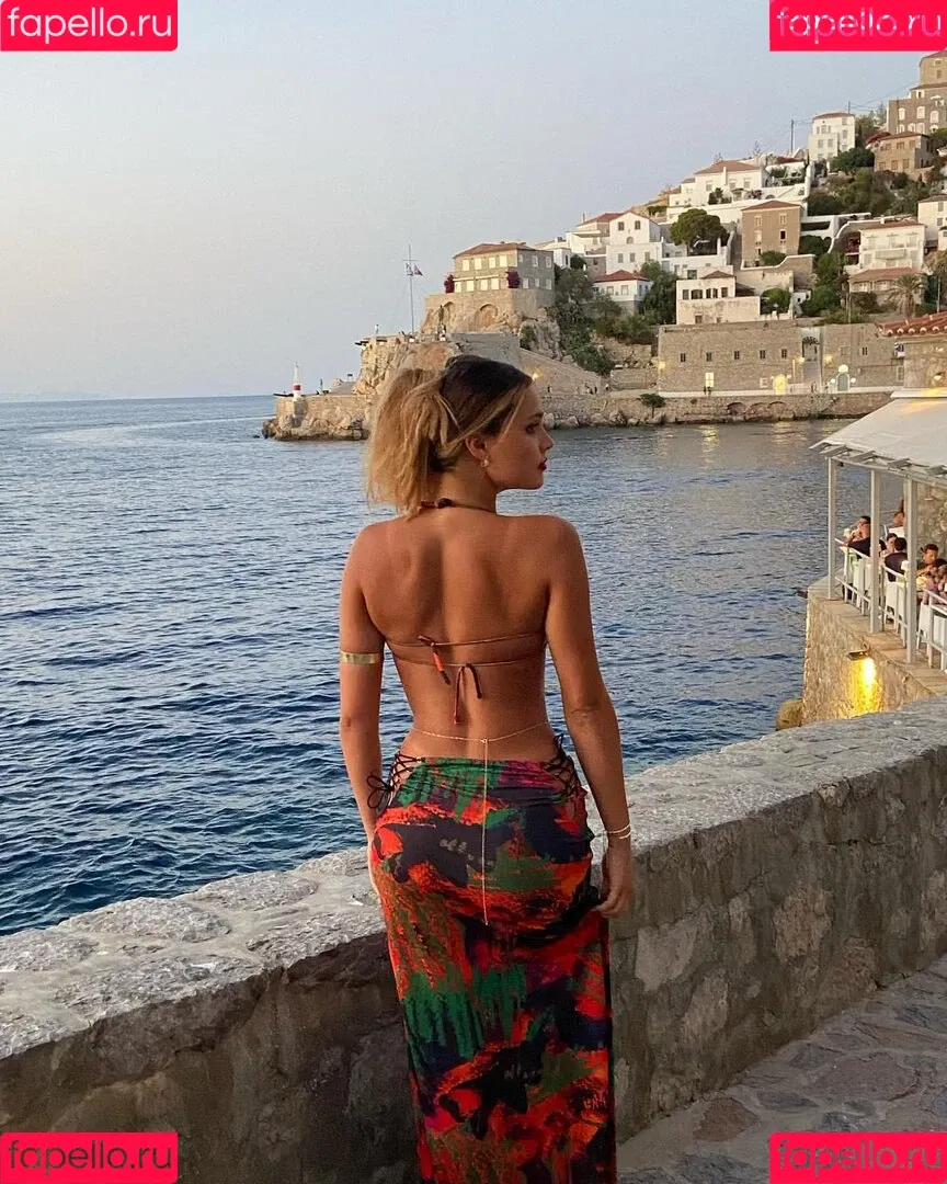 Kiana Stadler Onlyfans Photo Gallery 