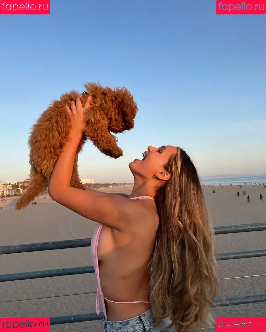 Kiana Stadler Onlyfans Photo Gallery 