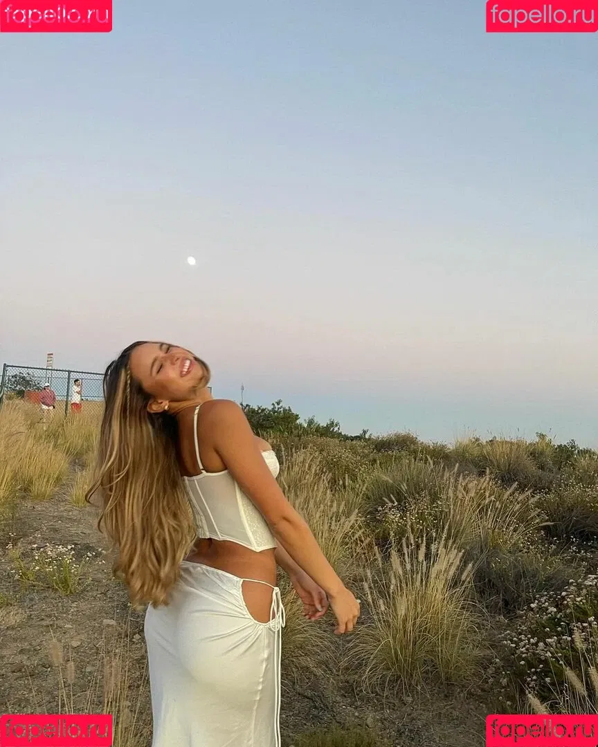 Kiana Stadler Onlyfans Photo Gallery 