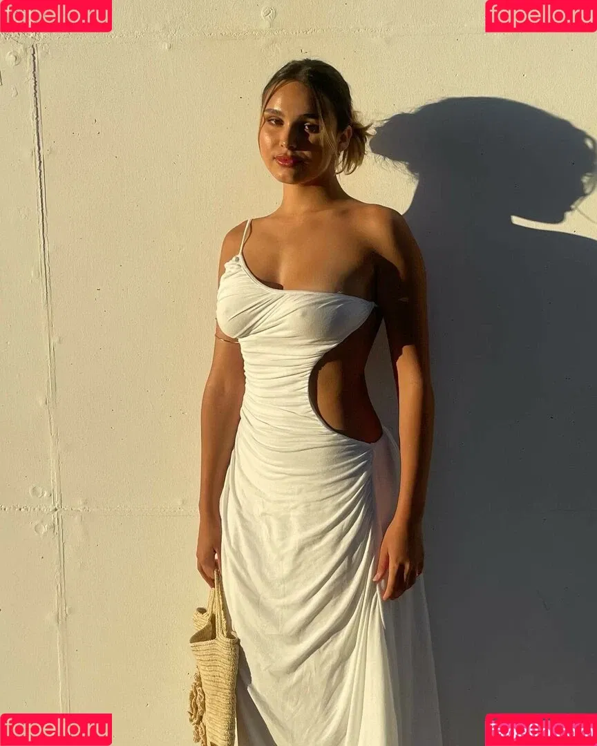 Kiana Stadler Onlyfans Photo Gallery 