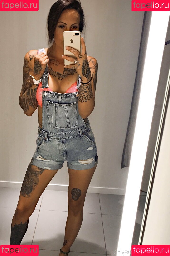 Tomboy Mega Onlyfans Photo Gallery 