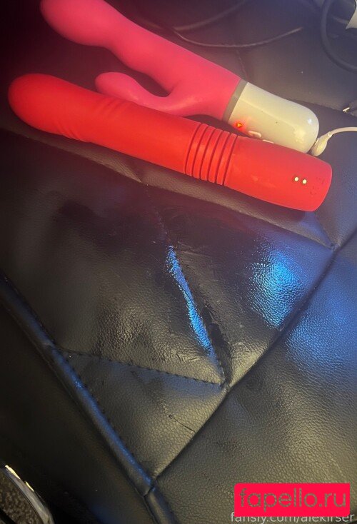 Tomboy Mega Onlyfans Photo Gallery 