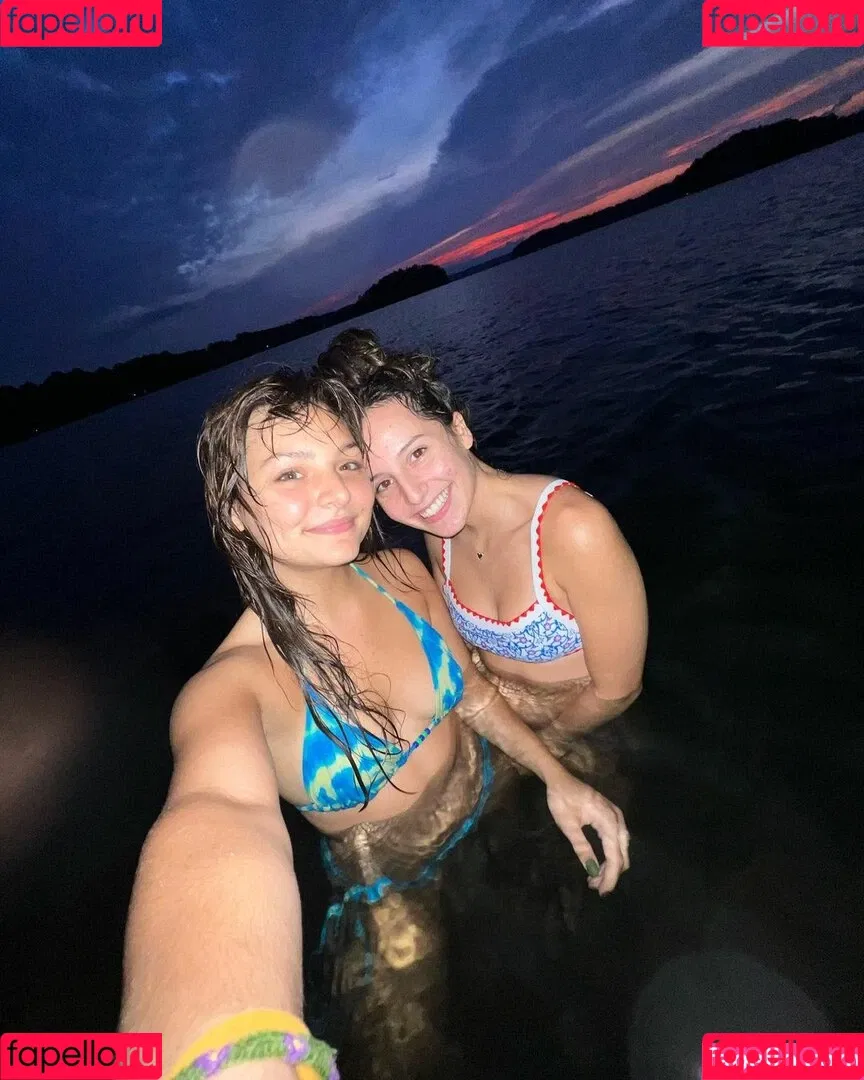 Cassady McClincy Onlyfans Photo Gallery 